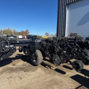 2026 12R30 Harvest International Striptill
